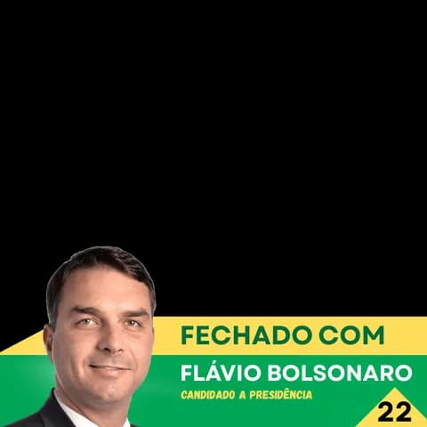 Flávio Bolsonaro com rosto 007